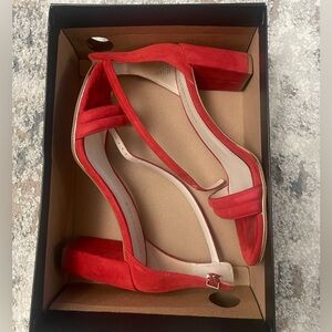 Kenneth Cole Women's Red “Lex” Sandals, size 8
